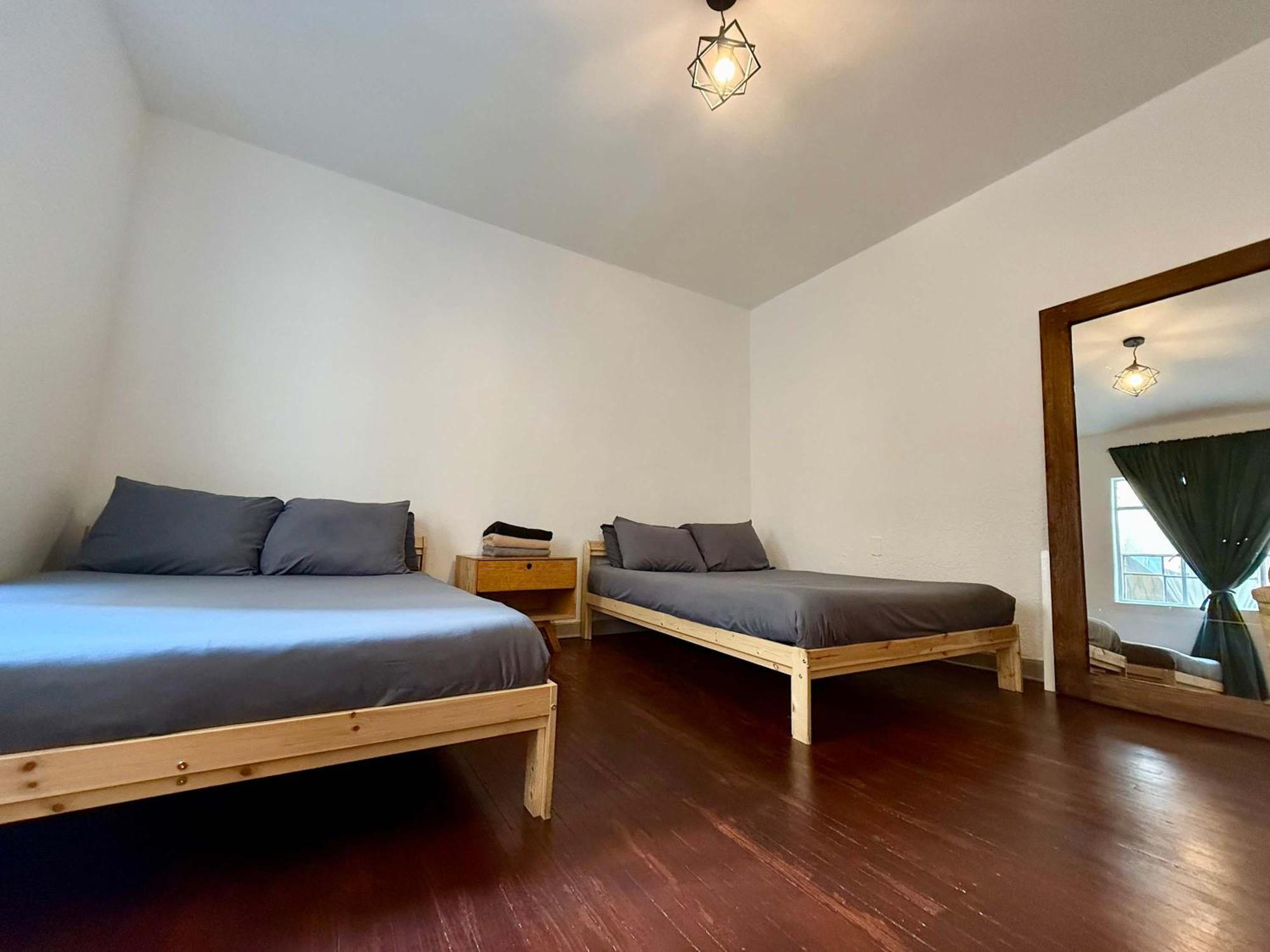 3 Bedroom Double Place & Condesa *