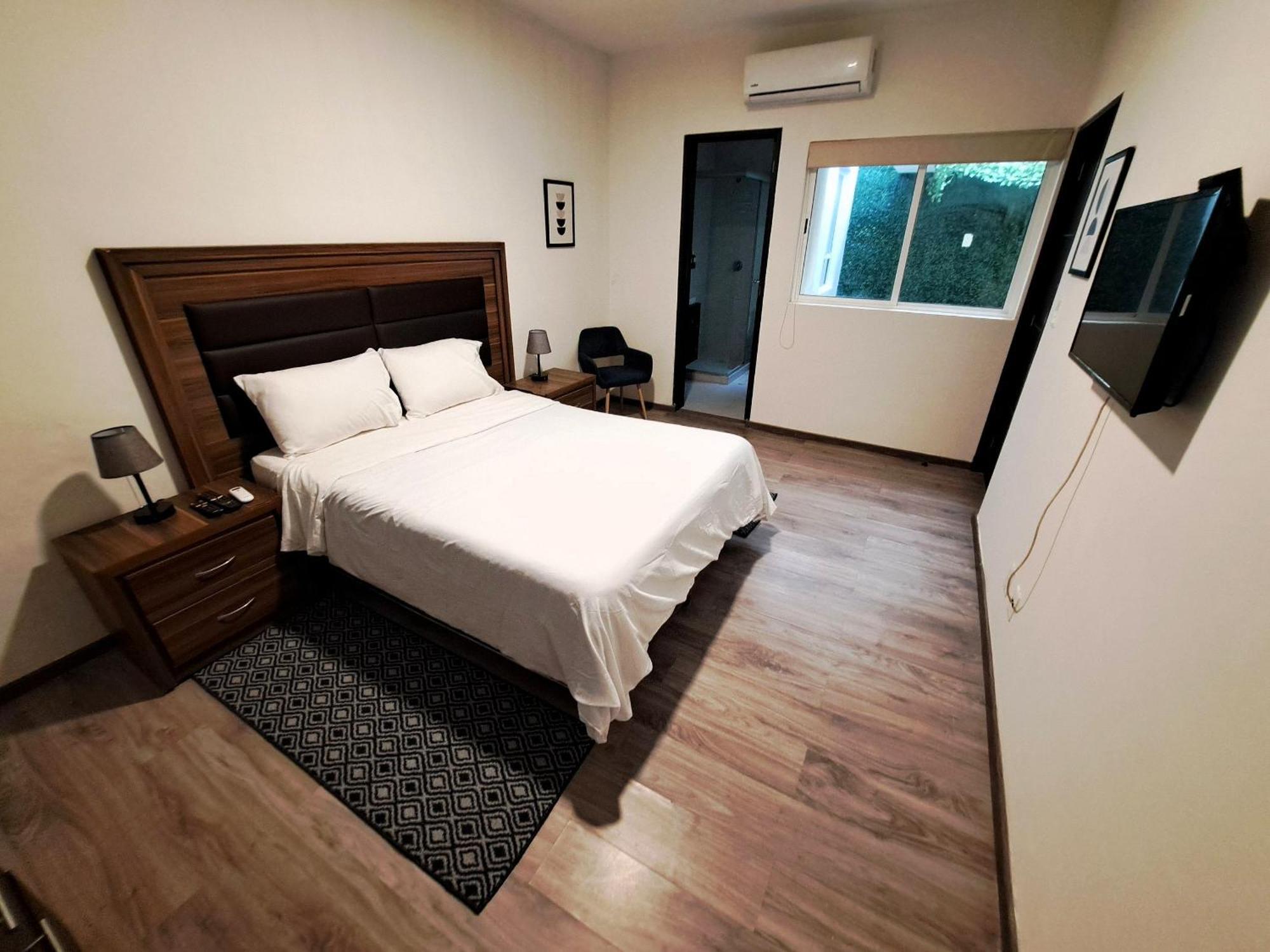 Residencial Villalongin 183 Apartment *