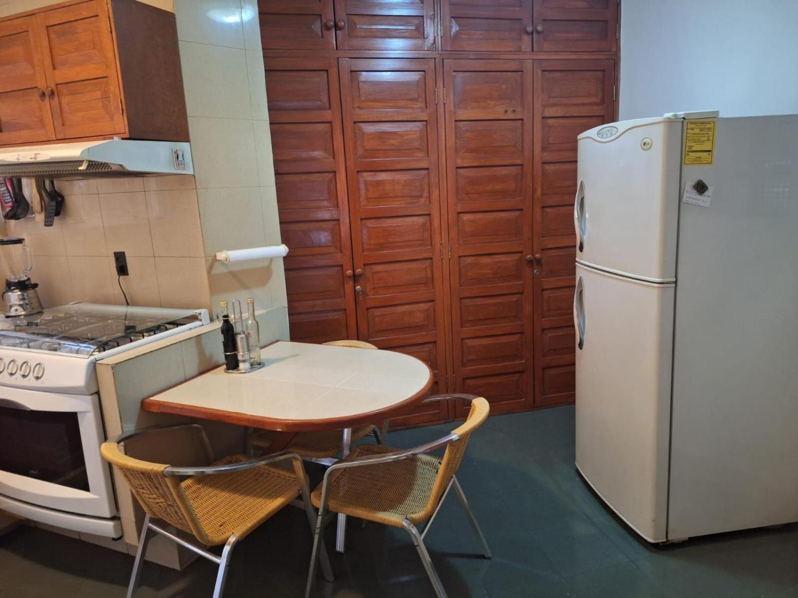 Homestay Departamento Doble, Camas Matrimoniales 1er Piso Narvarte Mexico City
