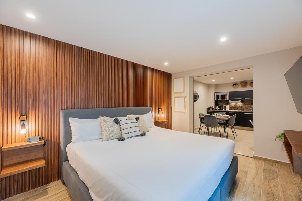 Hotel Ciceron 612 Polanco 4*