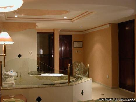 Monaco Hotel