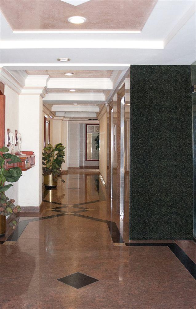 Monaco 4*