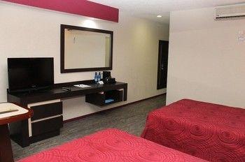 Hotel Parque Satelite
