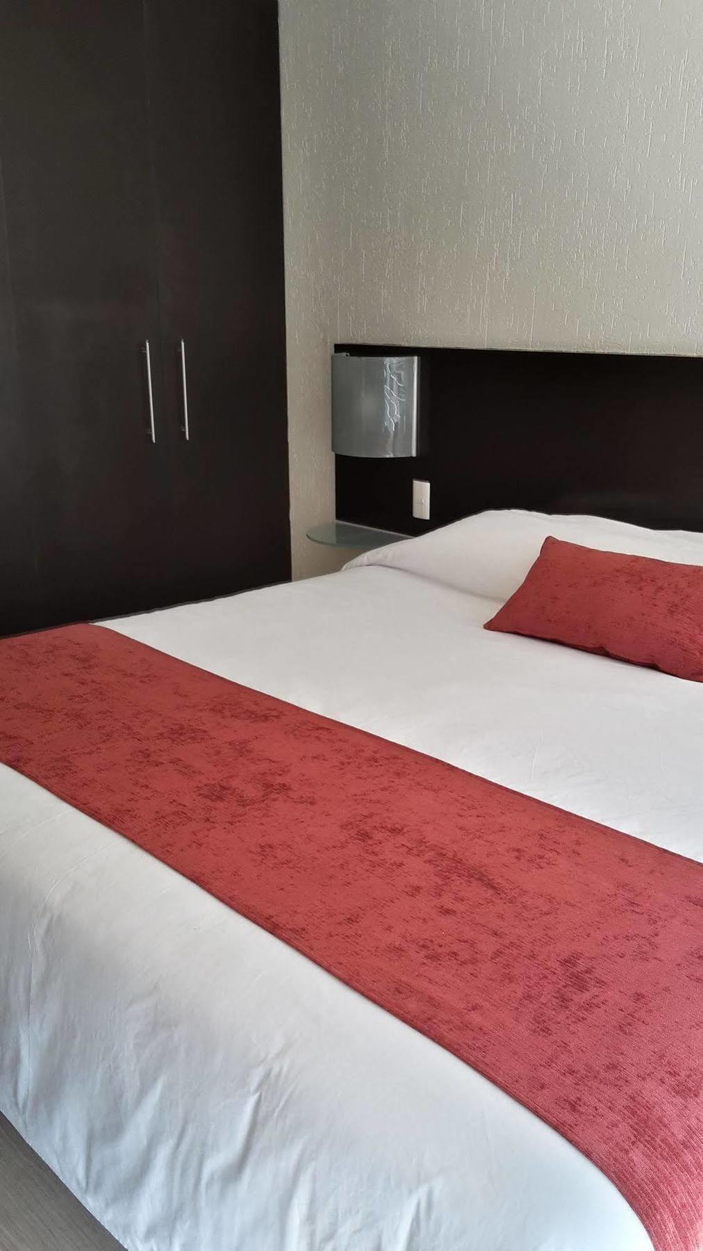 Grupo Kings Suites - Bosques De Duraznos 72 * Mexico City