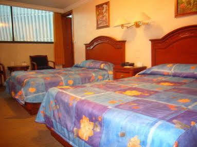 Hotel Excalibur 4*