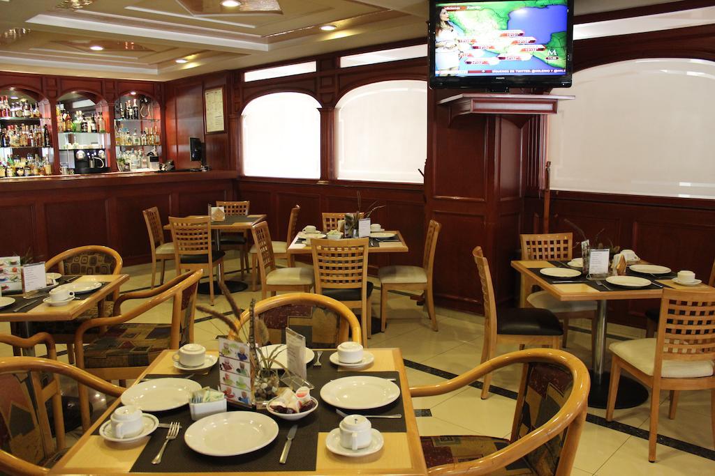 Monaco 4*