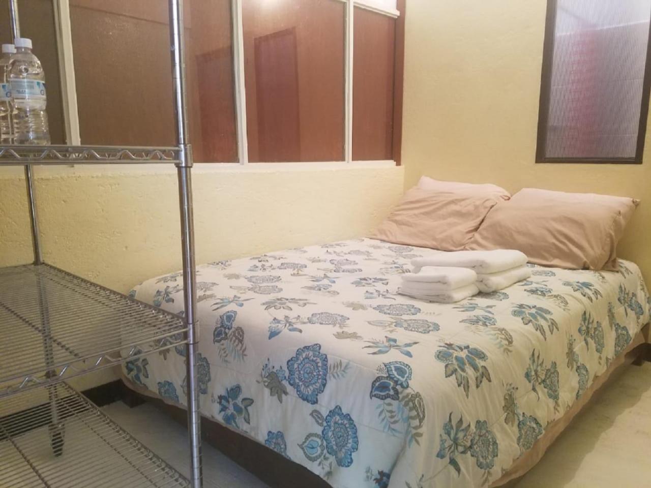 Casa de hóspedes C Huespedes Sn Angel - Confirme Reservacion Al Telefono Siempre - Cidade do México