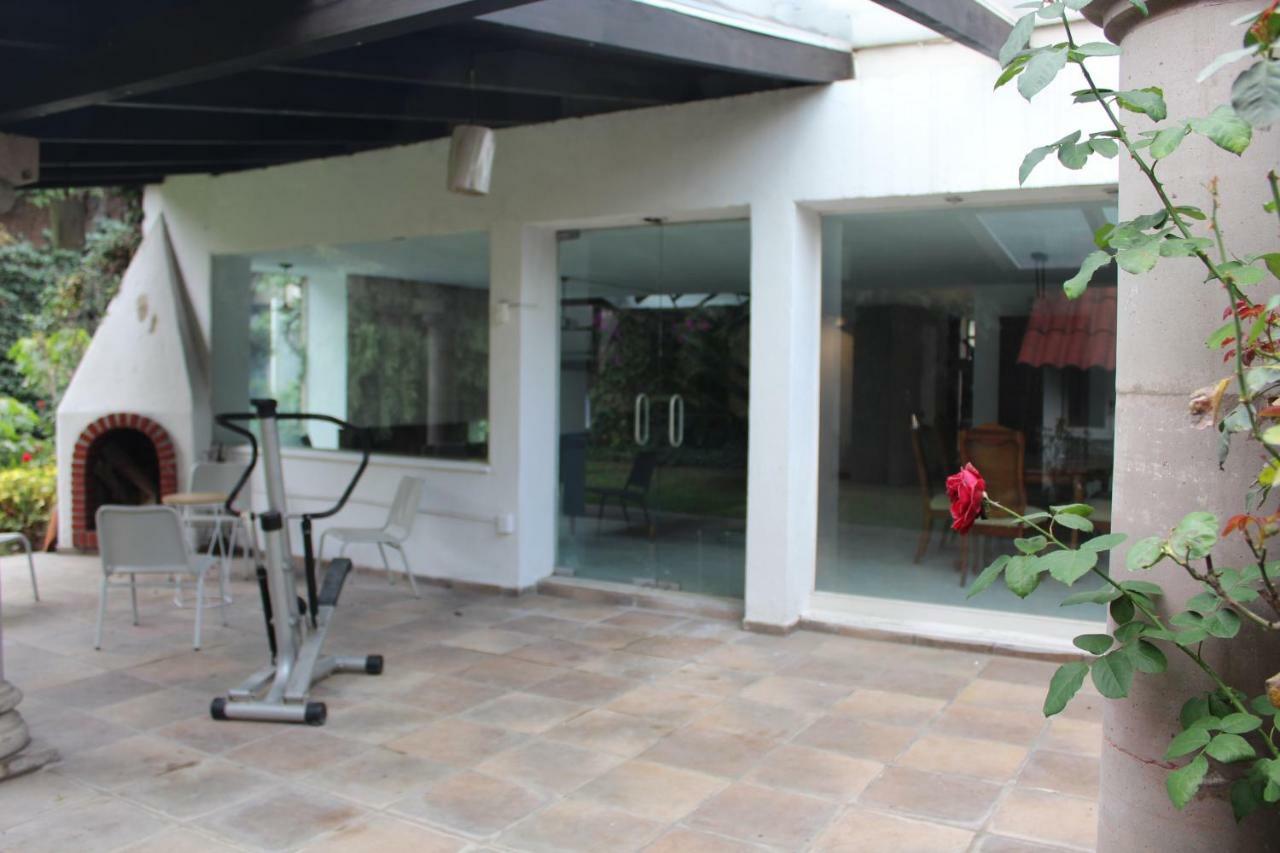 Echegaray Casa Con Enorme Jardin