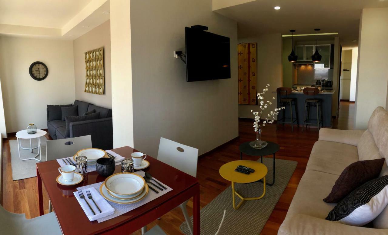 Boutique Downtown 1417 Apartment *
