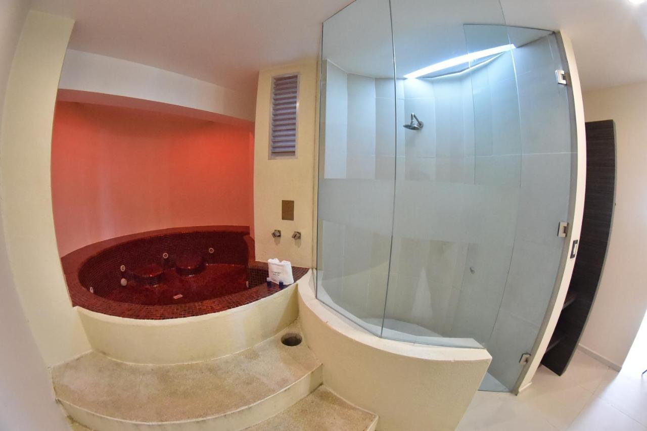 Hotel del amor La Moraleja 3*