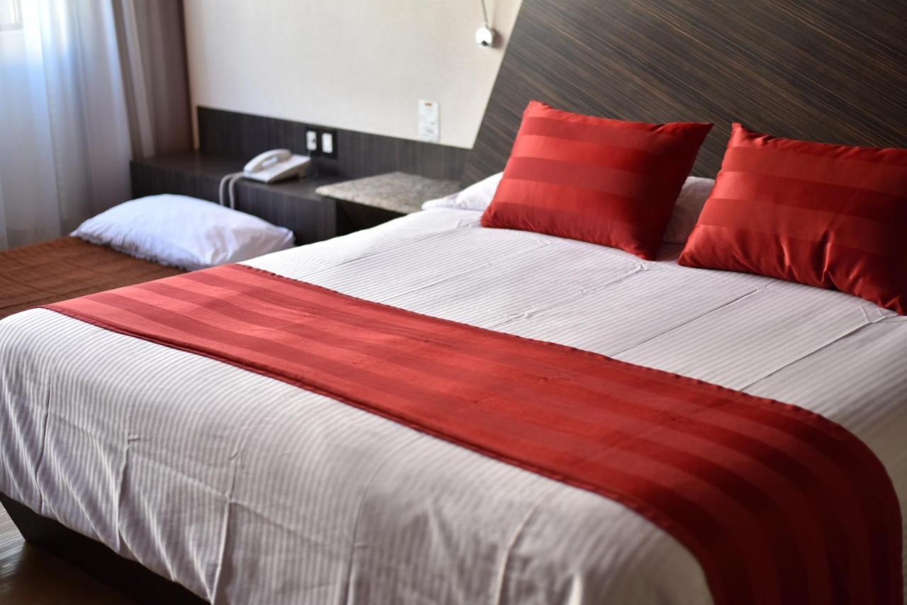 La Moraleja Hotel del amor 3*